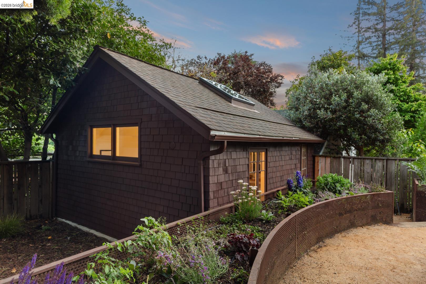 25 Stonewall Road Berkeley, CA 94705 - Photo 51 of 52