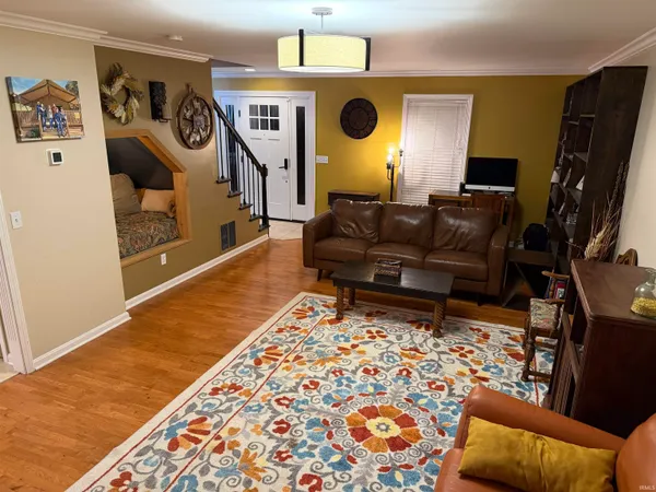 $339,900 | 212 Alexandria Street, Newburgh, IN 47630