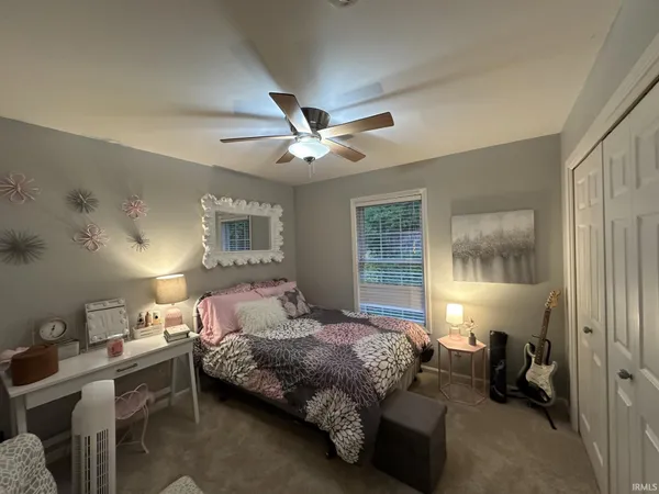 $334,900 | 212 Alexandria Street, Newburgh, IN 47630