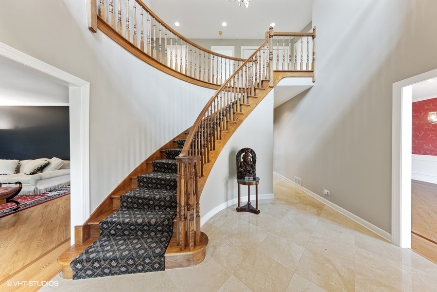 15 Ridge Farm Road Burr Ridge, IL 60527 - Photo 2 of 36 Gallery Image 2