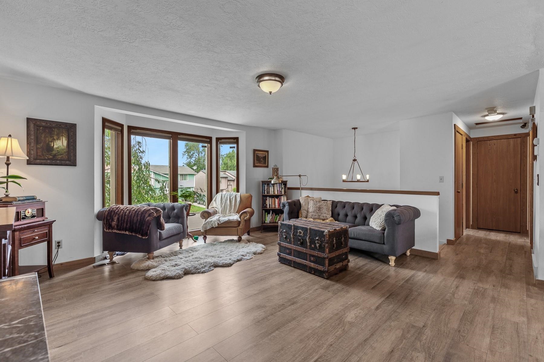 919 South Calvin Road Spokane Valley, WA 99037 - Photo 11 of 41