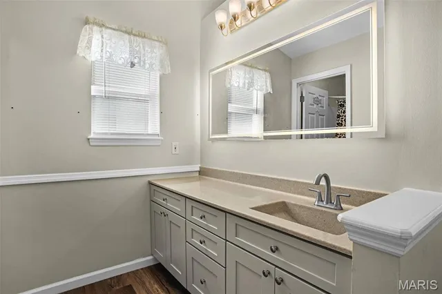 $369,900 | 211 Butternut Stage Drive, St. Peters, MO 63376