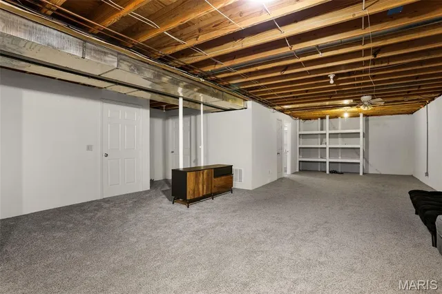 $369,900 | 211 Butternut Stage Drive, St. Peters, MO 63376