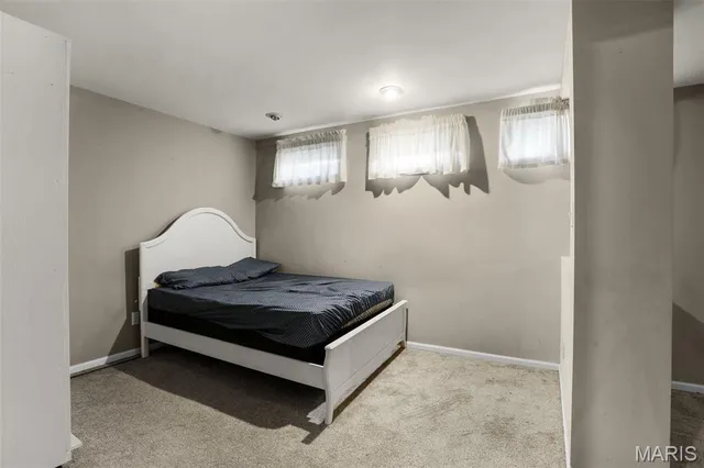 $369,900 | 211 Butternut Stage Drive, St. Peters, MO 63376