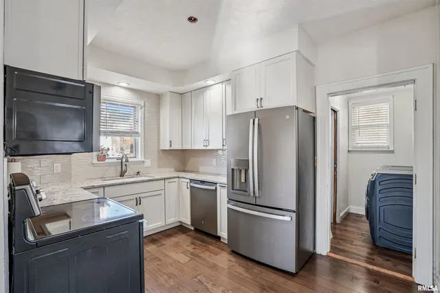 $200,000 | 404 South College Avenue, Aledo, IL 61231