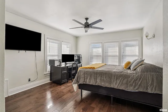 $200,000 | 404 South College Avenue, Aledo, IL 61231