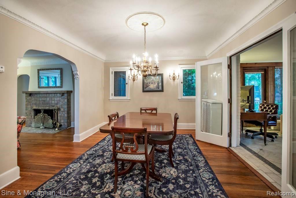 205 Merriweather Road Grosse Pointe Farms, MI 48236 - Photo 10 of 36