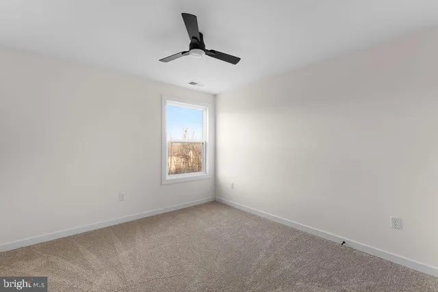 $549,000 | 1086 Reynolds Road, Cross Junction, VA 22625