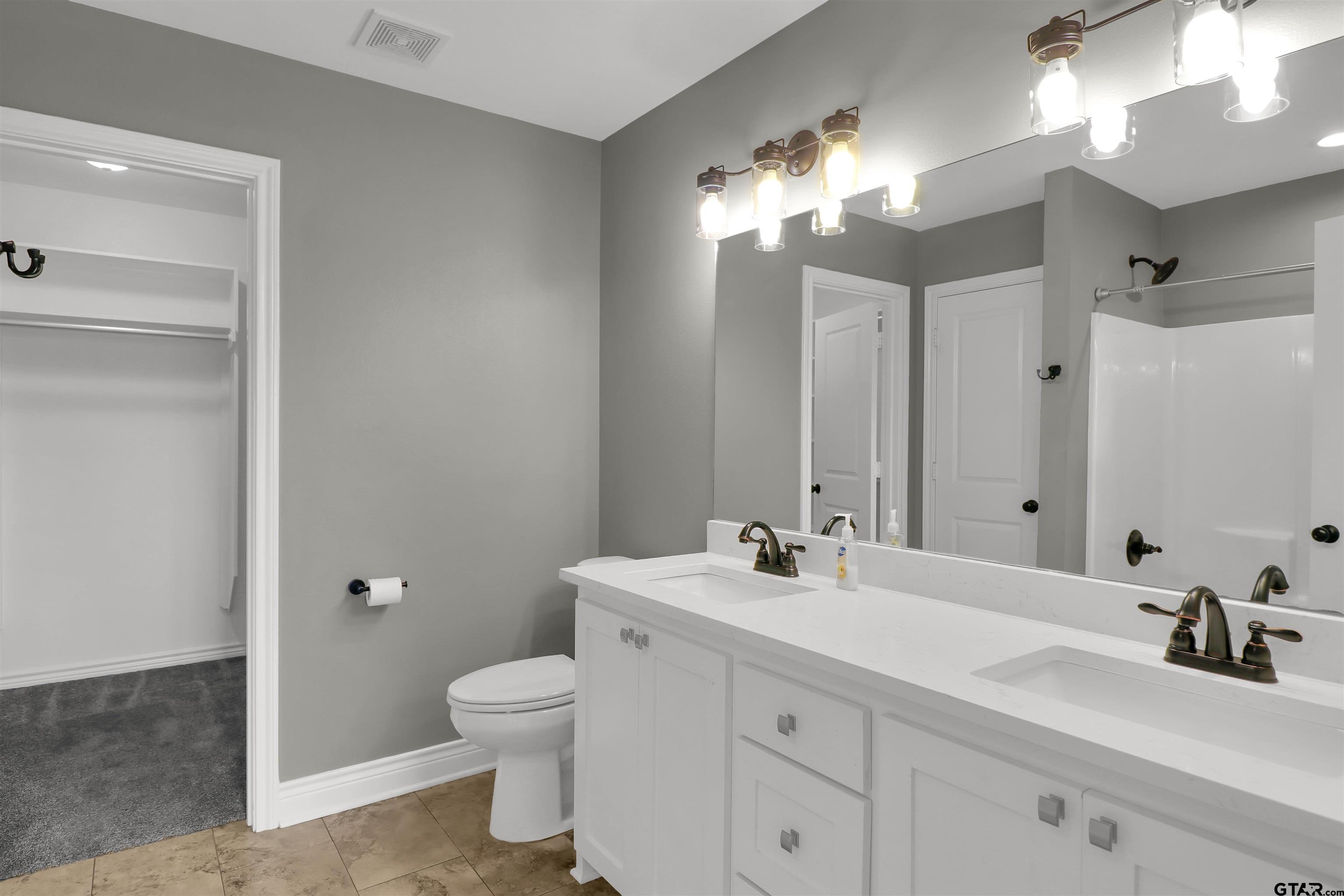 350 Smith Circle Lindale, TX 75771 - Photo 23 of 29