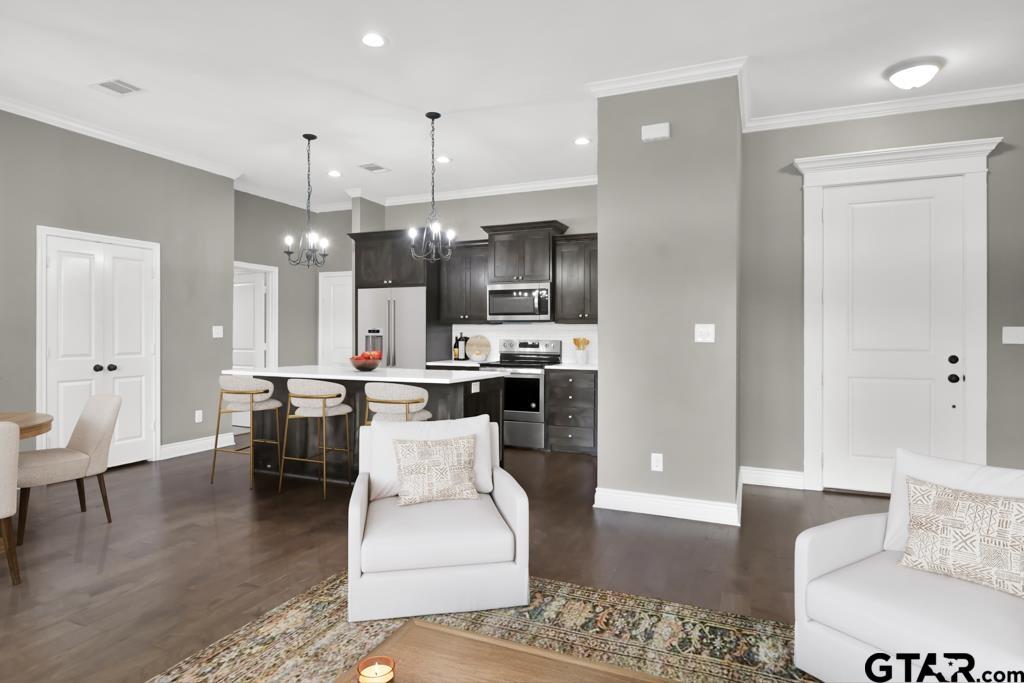 350 Smith Circle Lindale, TX 75771 - Photo 6 of 29