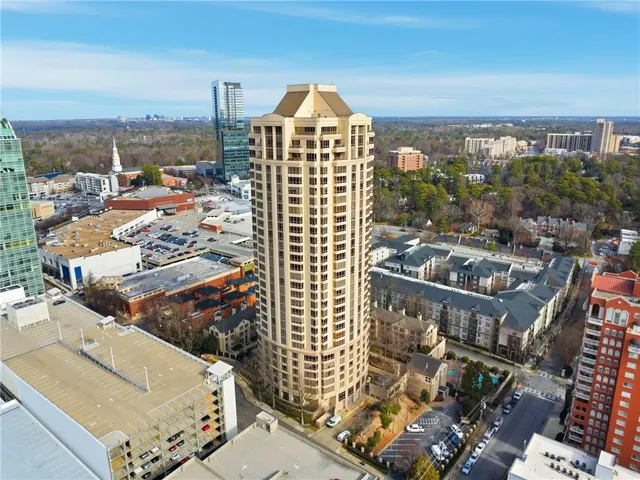 $290,000 | 3475 Oak Valley Road Northeast, Unit 1610, Atlanta, GA 30326