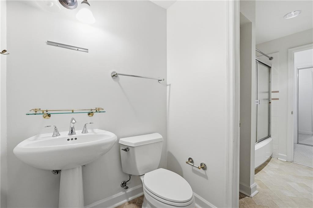 3475 Oak Valley Road Northeast, Unit 1610 Atlanta, GA 30326 - Photo 22 of 31