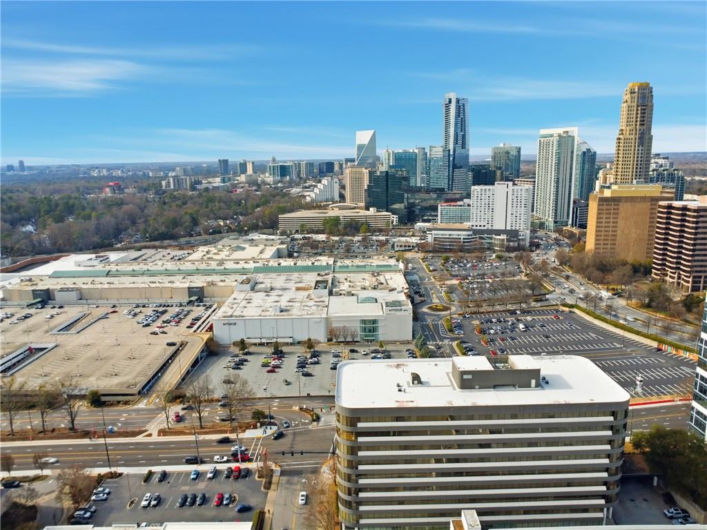 3475 Oak Valley Road Northeast, Unit 1610 Atlanta, GA 30326 - Photo 28 of 31