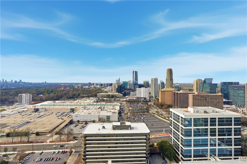 3475 Oak Valley Road Northeast, Unit 1610 Atlanta, GA 30326 - Photo 3 of 31