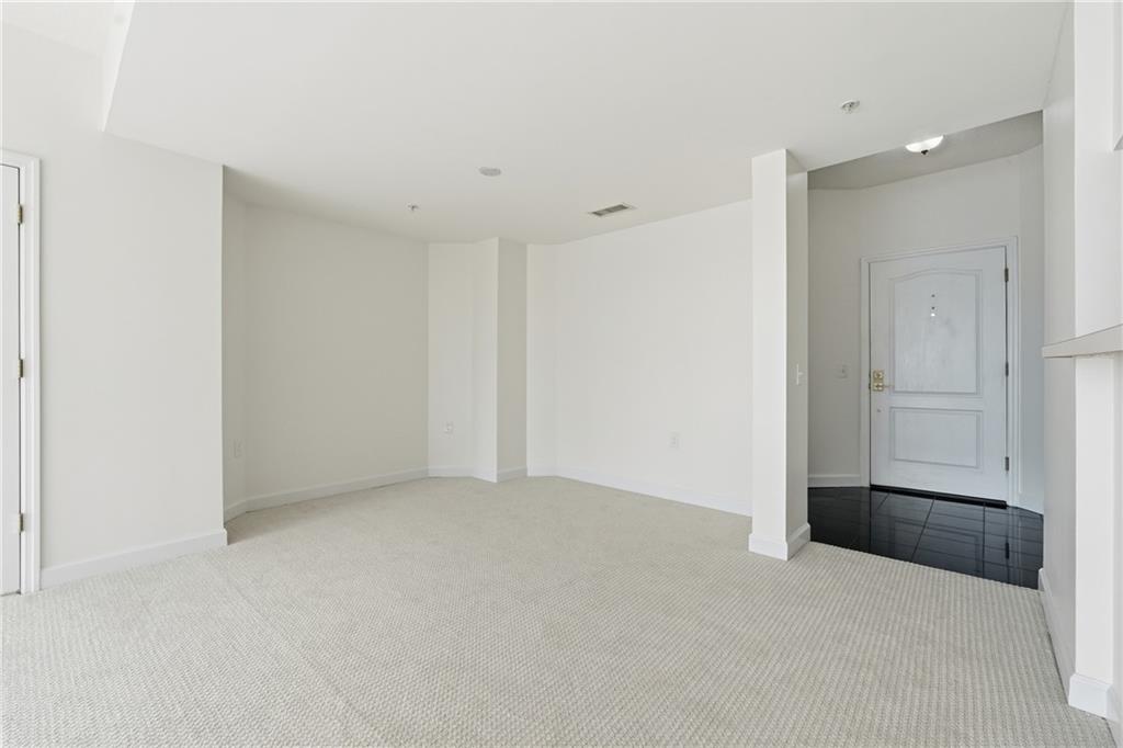 3475 Oak Valley Road Northeast, Unit 1610 Atlanta, GA 30326 - Photo 6 of 31