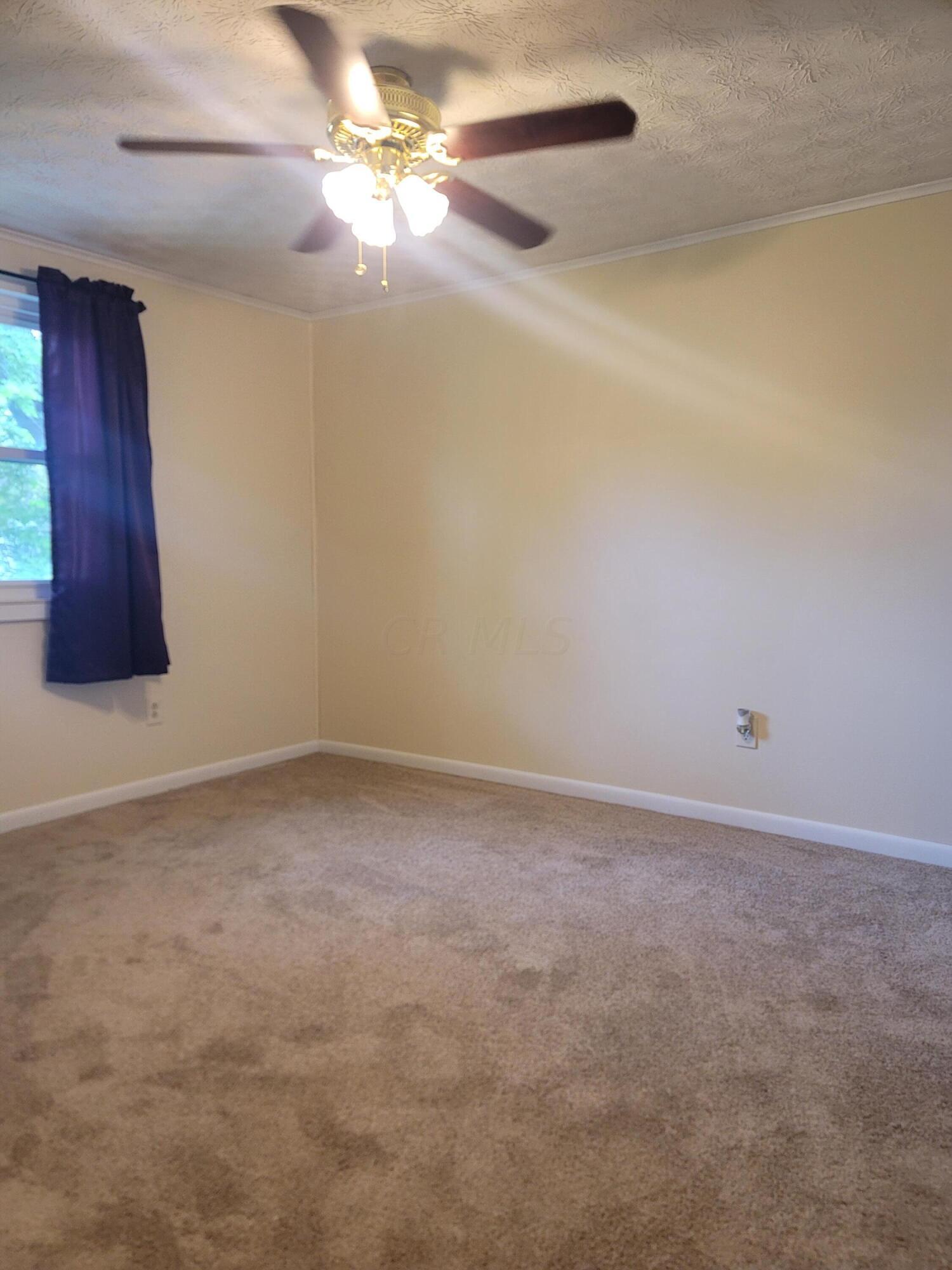 3915 Rio Grande Avenue Groveport, OH 43125 - Photo 13 of 23 20230527_170233