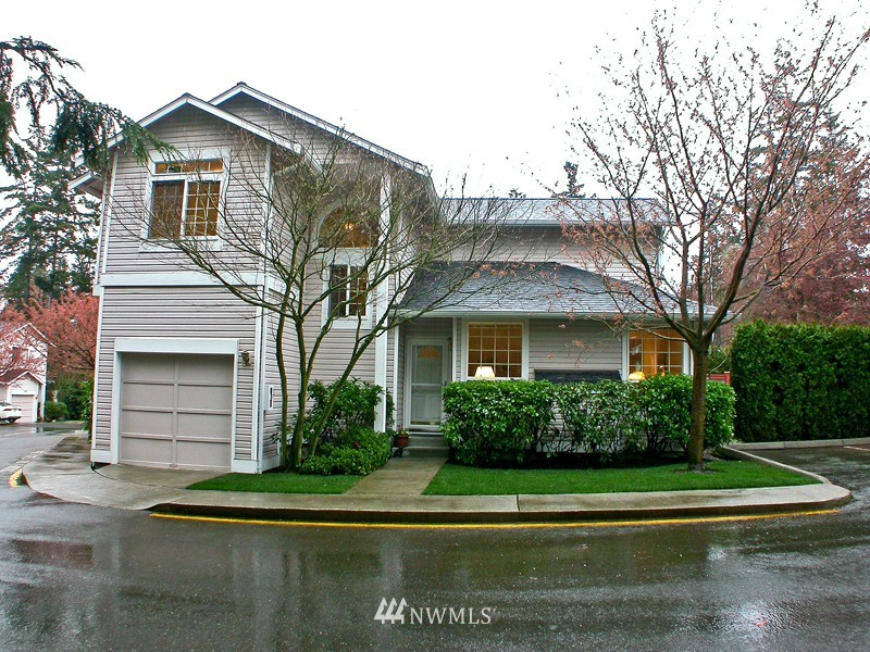 8629 240th Street Southwest, Unit A6 Edmonds, WA 98026 - Photo 1 of 1 Gallery Image 1