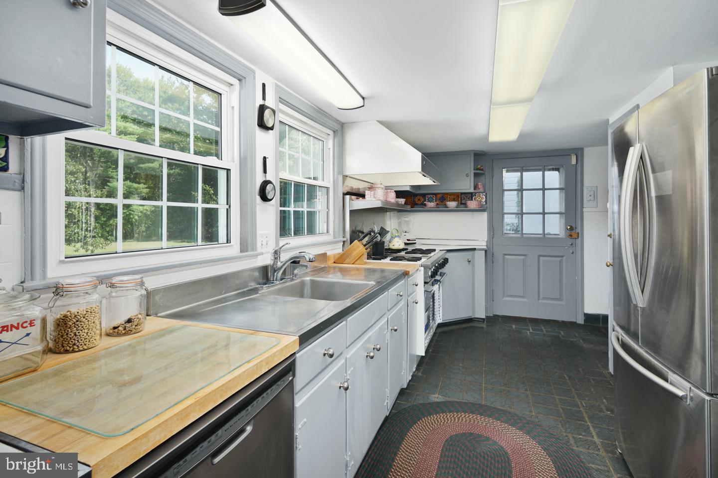 14 Christopher Mill Road Medford, NJ 08055 - Photo 19 of 41
