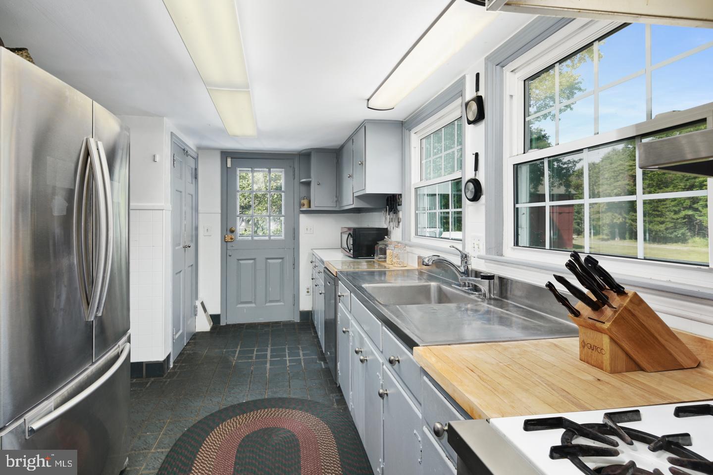 14 Christopher Mill Road Medford, NJ 08055 - Photo 23 of 41
