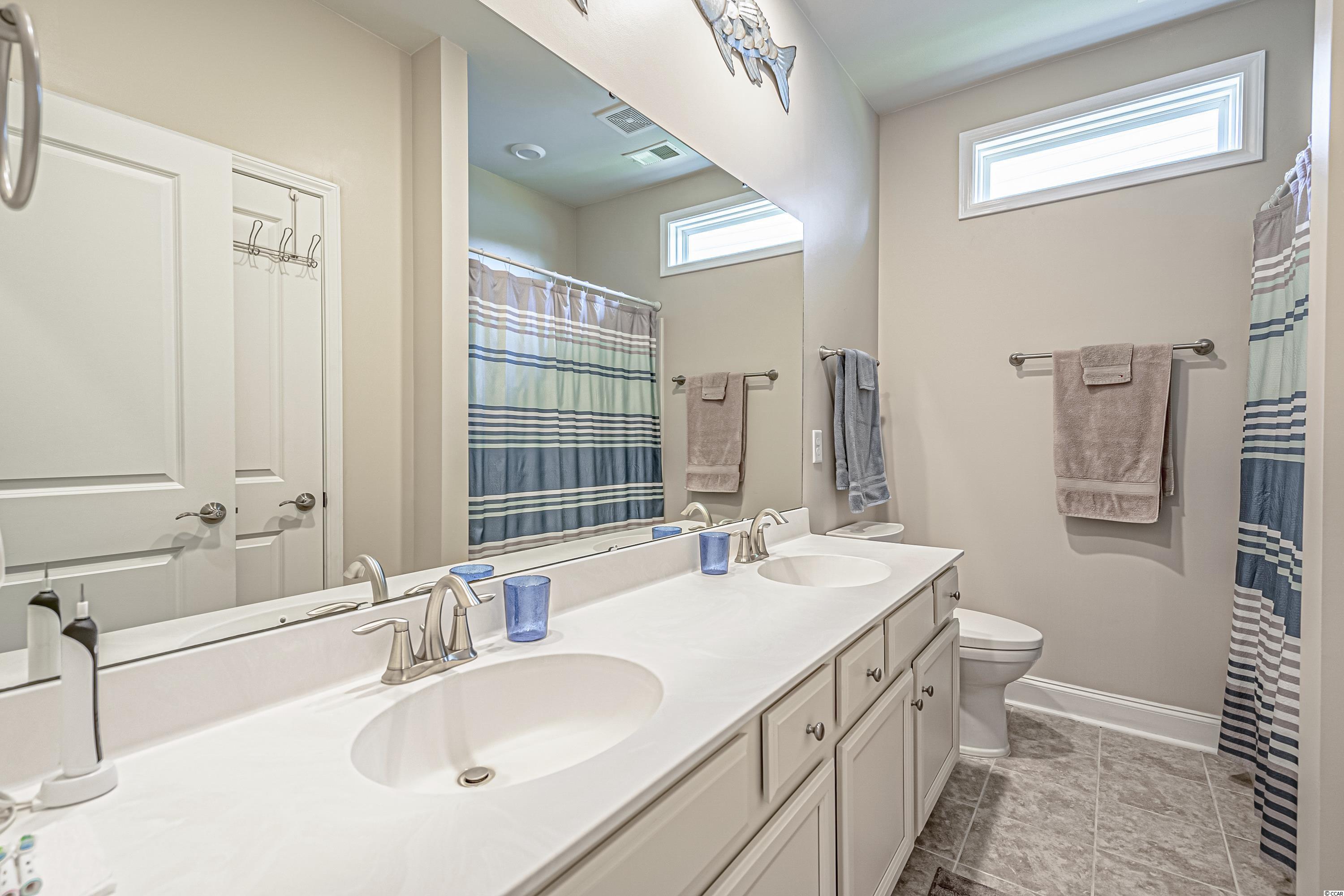 425 Oaklanding Lane Murrells Inlet, SC 29576 - Photo 32 of 40 Gallery Image 32