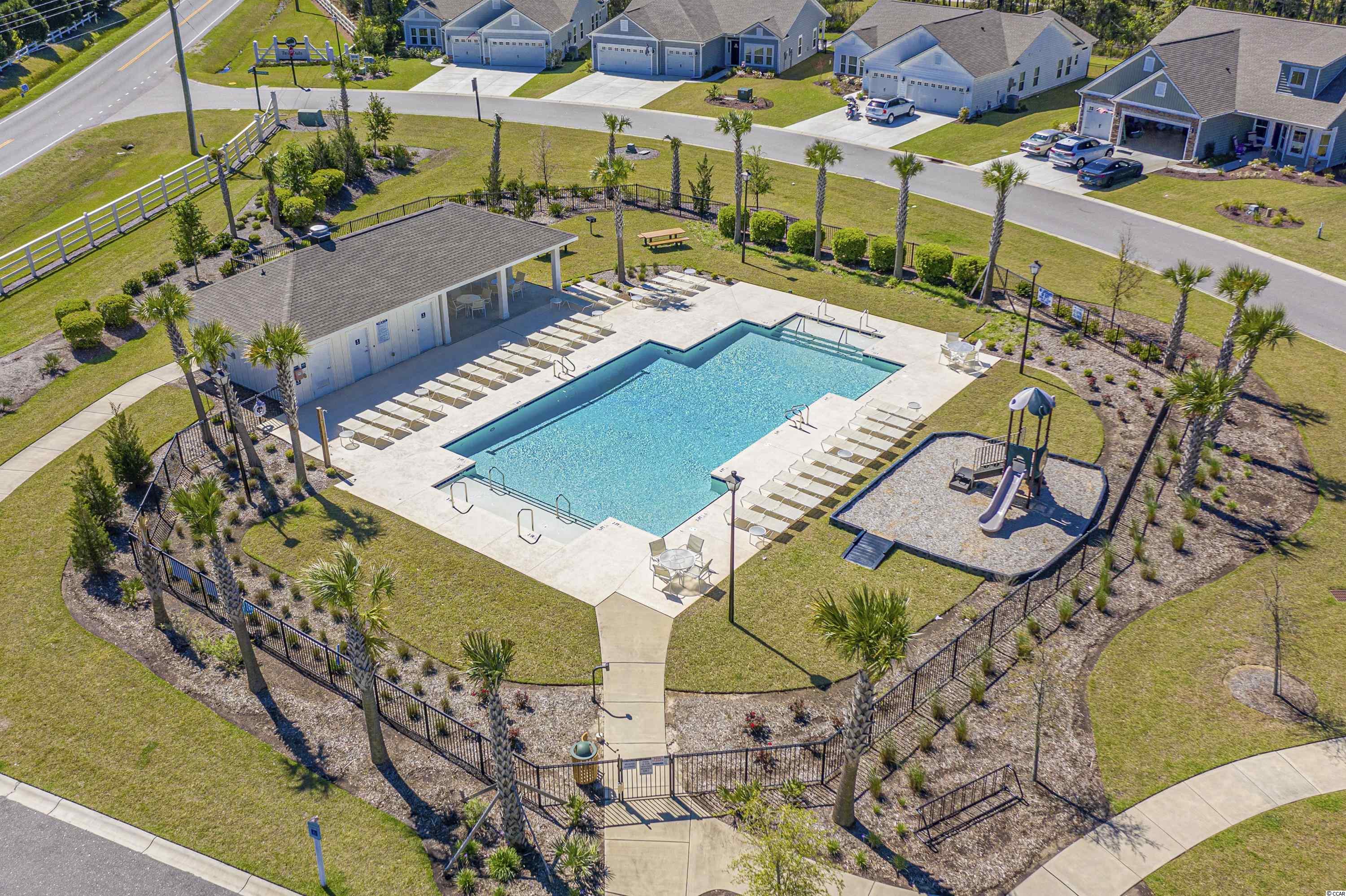 425 Oaklanding Lane Murrells Inlet, SC 29576 - Photo 38 of 40 Gallery Image 38