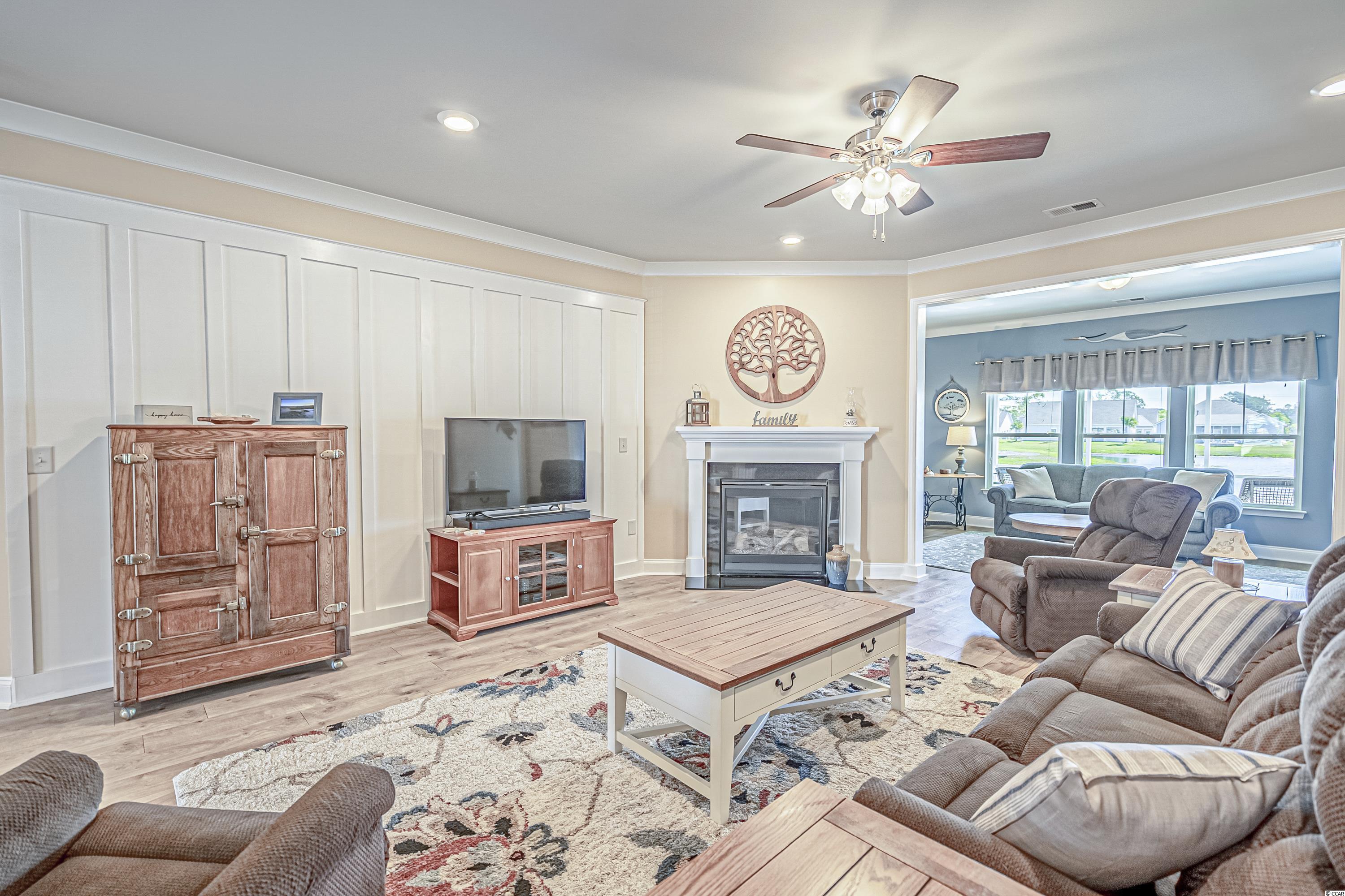 425 Oaklanding Lane Murrells Inlet, SC 29576 - Photo 9 of 40 Gallery Image 9