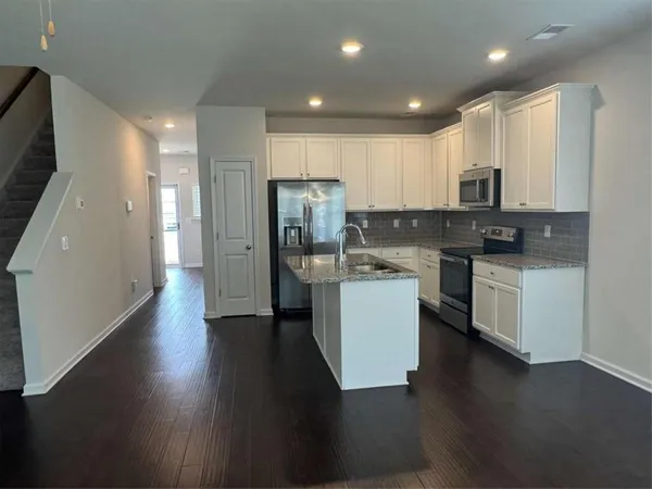 $1,900 | 3376 Highbury Way, Stonecrest, GA 30038