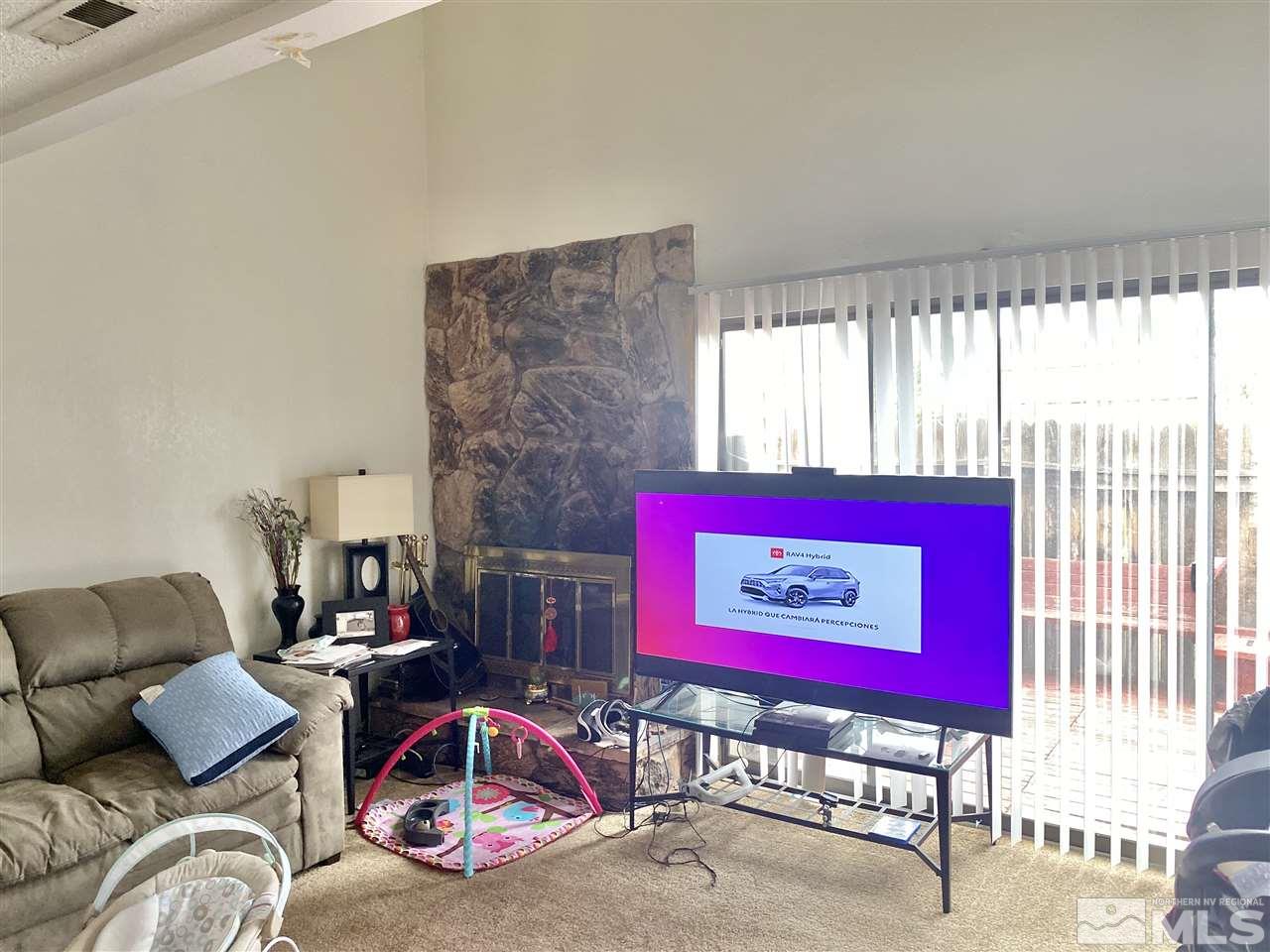 14032 Lear Boulevard Reno, NV 89506 - Photo 7 of 17 Photo 7