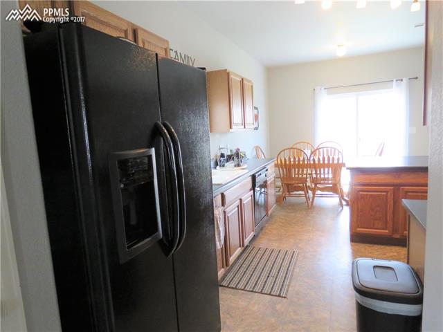 5107 Goldking Road Pueblo, CO 81008 - Photo 8 of 27 Gallery Image 8