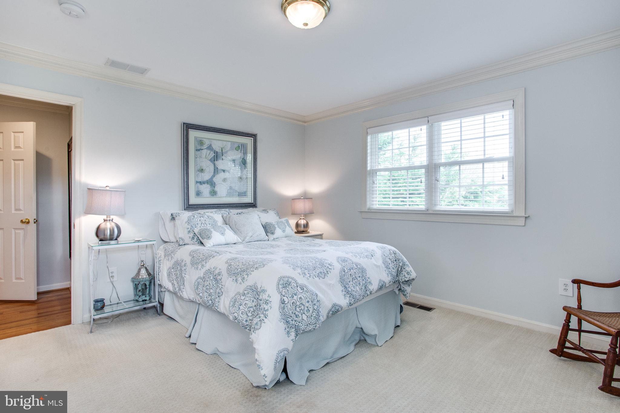 2105 Carrhill Road Vienna, VA 22181 - Photo 29 of 60 2nd Bedroom