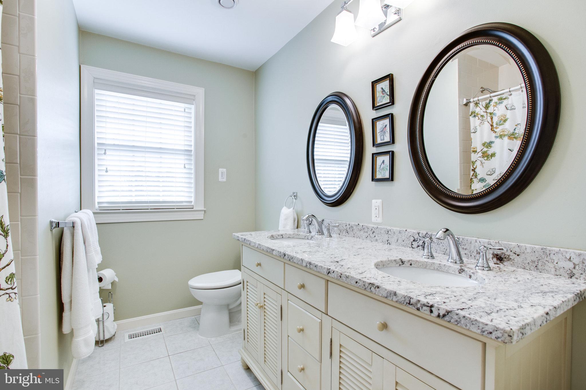 2105 Carrhill Road Vienna, VA 22181 - Photo 31 of 60 Full Bath
