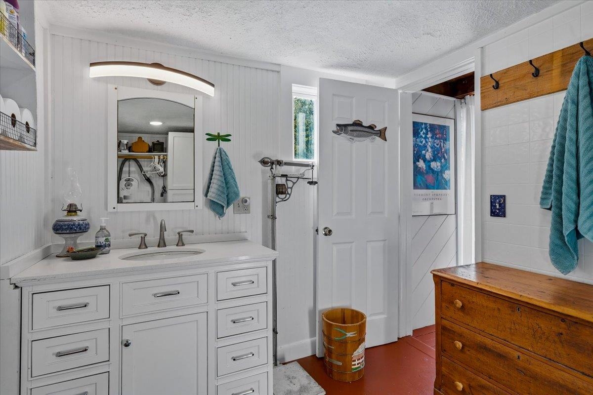 3302 Pond Road Fletcher, VT 05464 - Photo 21 of 60