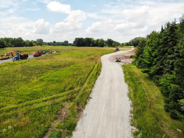 $350,000 | 5202 County Highway, Caledonia, WI 53108