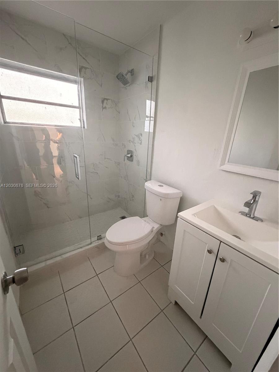 7250 Southwest 94th Place, Unit B8 Miami, FL 33173 - Photo 12 of 23