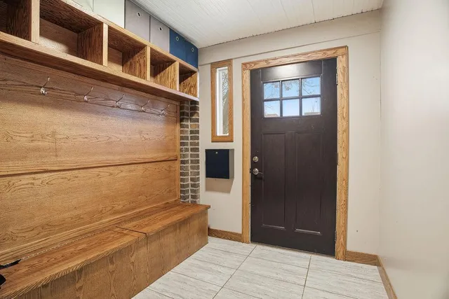 $375,000 | 1201 6th Street East, St. Paul, MN 55106