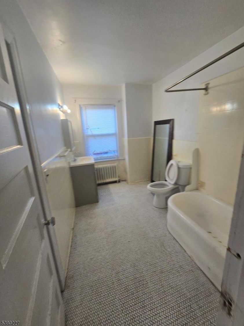 379-387 Mt Prospect Avenue, Unit 4 Newark, NJ 07104 - Photo 10 of 21