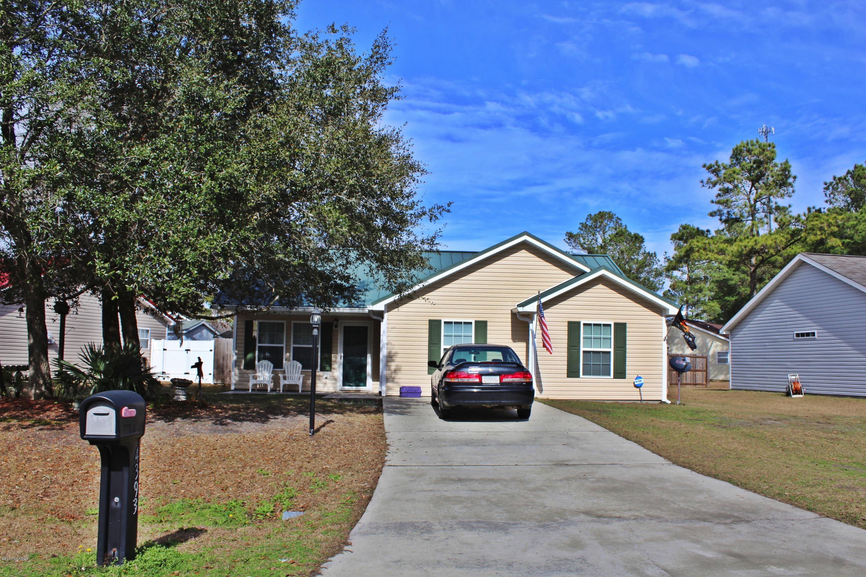 4393 Ritz Circle Shallotte, NC 28470 - Photo 1 of 17 IMG_0651