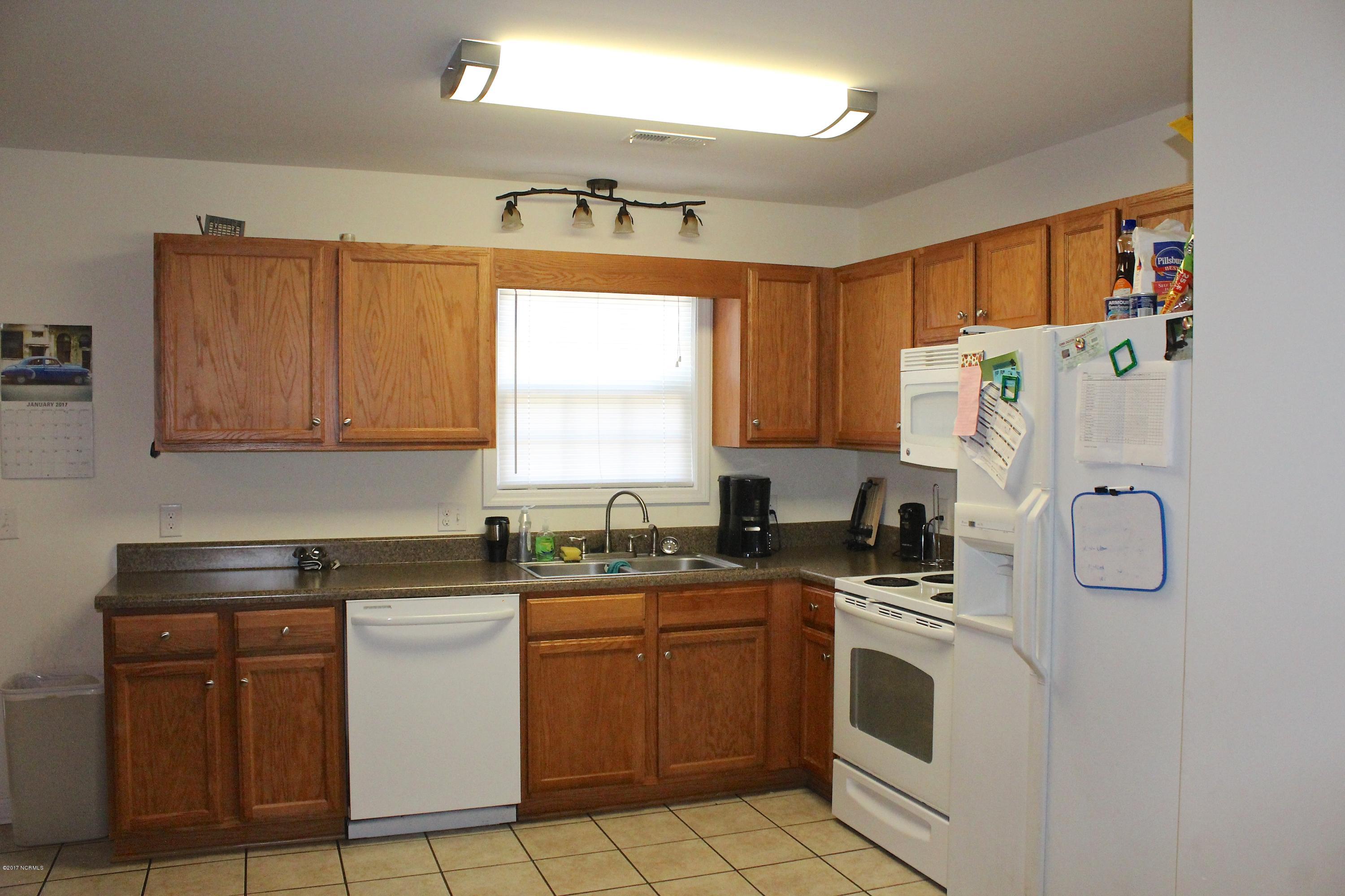 4393 Ritz Circle Shallotte, NC 28470 - Photo 3 of 17 IMG_5724