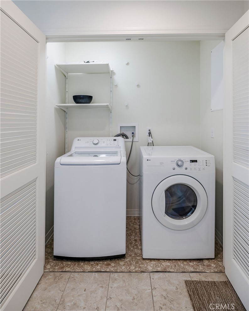 12013 Acadia Court Hawthorne, CA 90250 - Photo 34 of 55