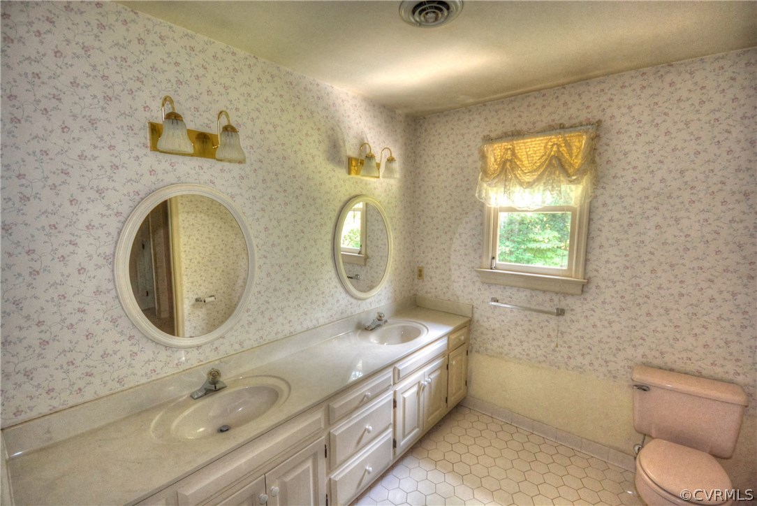 11740 Boyd Road Chester, VA 23831 - Photo 17 of 21 Gallery Image 17