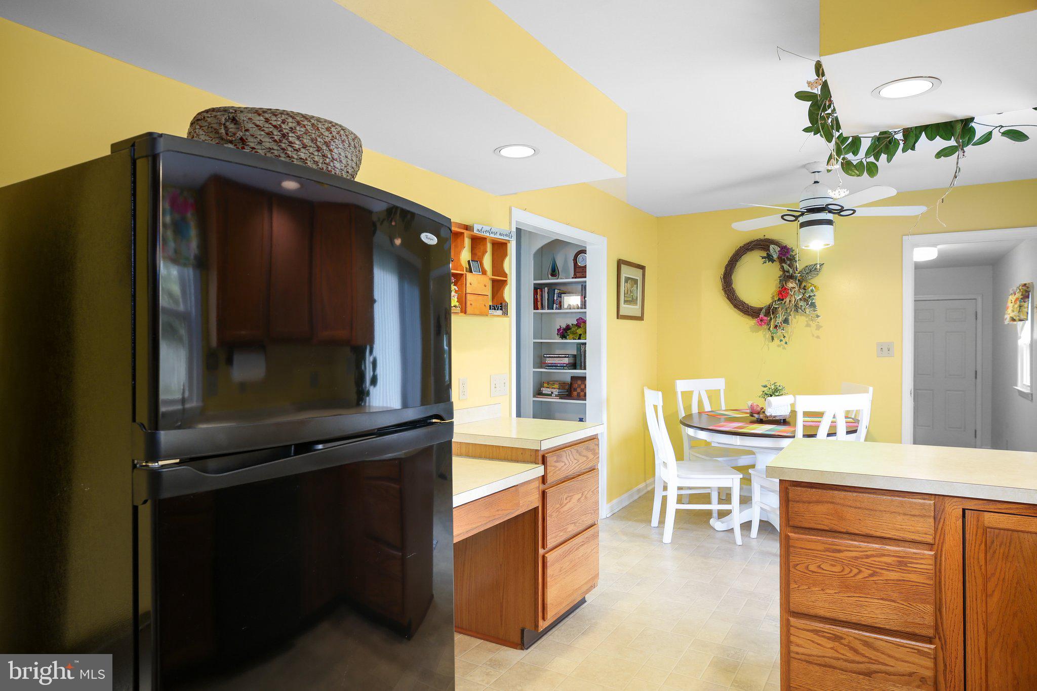2122 Sebastian Road Fredericksburg, VA 22405 - Photo 26 of 50 kitchen and breakfast area!