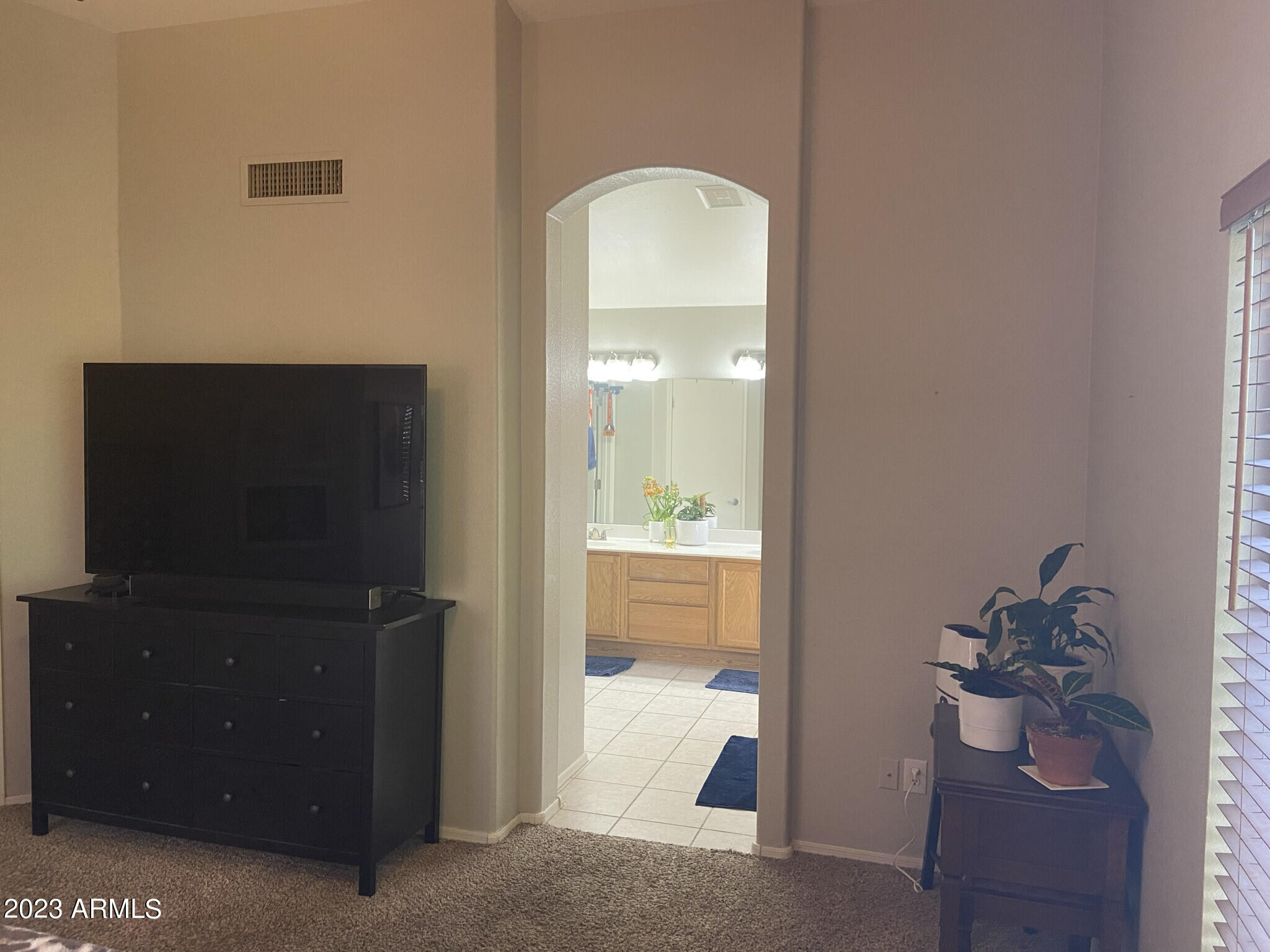 453 West Colt Road Tempe, AZ 85284 - Photo 12 of 21 12) 31627-64b6ca7ebe00f