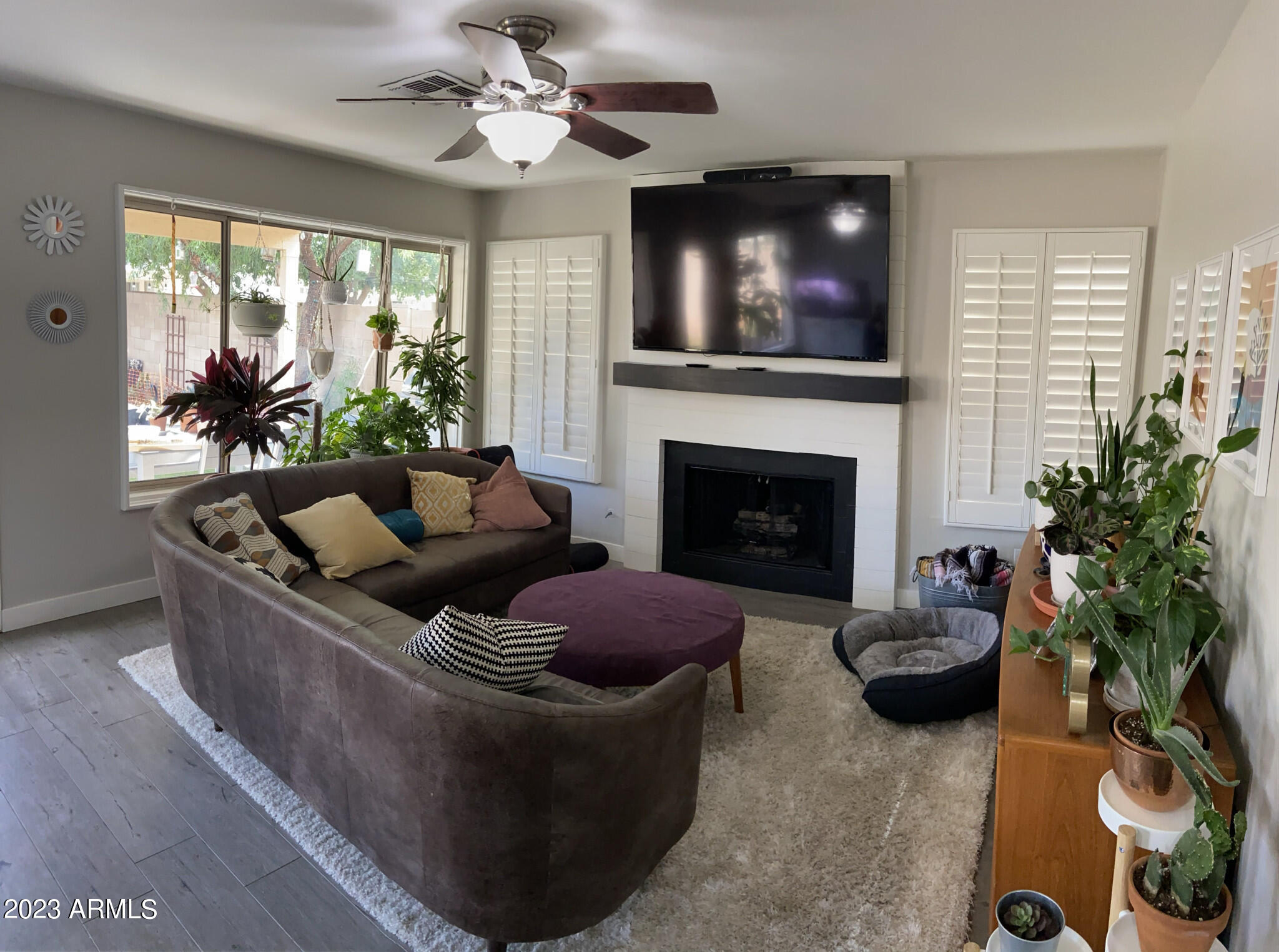 453 West Colt Road Tempe, AZ 85284 - Photo 4 of 21 4) 31627-64b6ca72cbdae