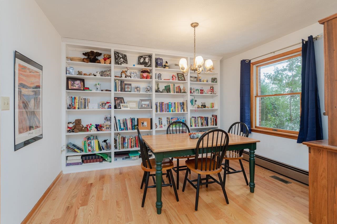 734 Dices Spring Road Weyers Cave, VA 24486 - Photo 8 of 42 Gallery Image 8