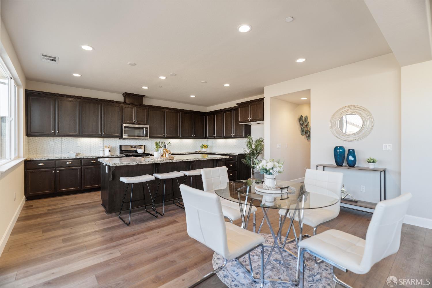 5532 Shell Rdg Way Antioch, CA 94531 - Photo 12 of 50