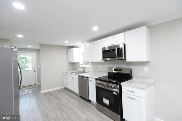 $298,000 | 30406 North Oak Grove Road, Seaford, DE 19973