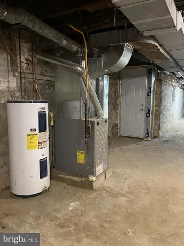 a view of a storage & utility room