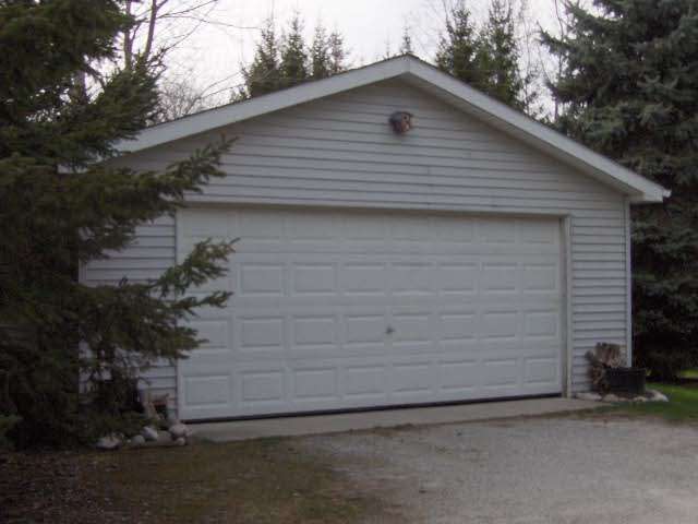 4370 Harris Road Fort Gratiot, MI 48059 - Photo 9 of 9 31055537-8.JPG