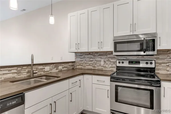 $180,450 | 251 Main Street, Unit 204, Buffalo, NY 14203