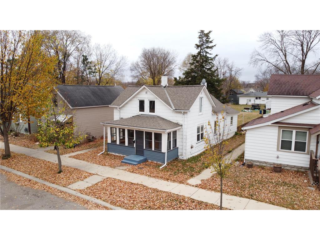 215 North Maple Street Chaska, MN 55318 - Photo 1 of 1